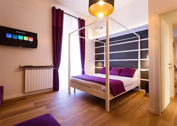 斯培西亚五渔村套房公寓 *