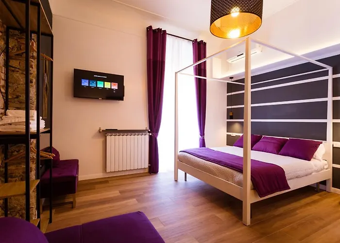 斯培西亚五渔村套房公寓